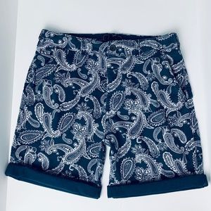 Men’s paisley casual shorts